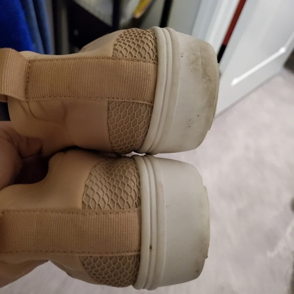 Steve Madden Lancer Blush Pink Comfortable Soft Fabric Sneakers